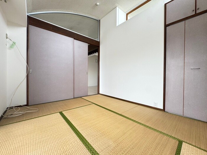 物件内観写真13　(居室)