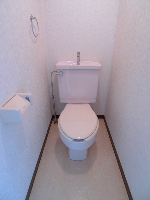 物件内観写真11　(トイレ)