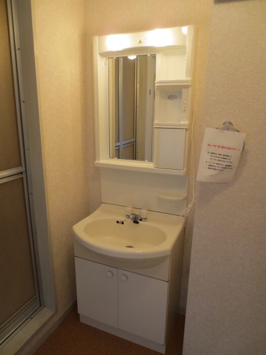 物件内観写真10　(洗面)