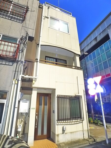 西日暮里５丁目戸建外観写真