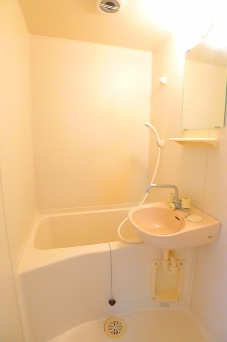 物件内観写真11　(バス／シャワールーム等)