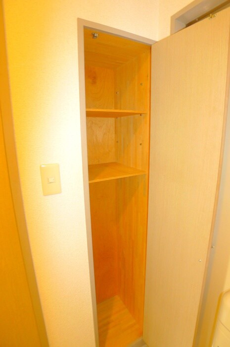 物件内観写真19　(収納)