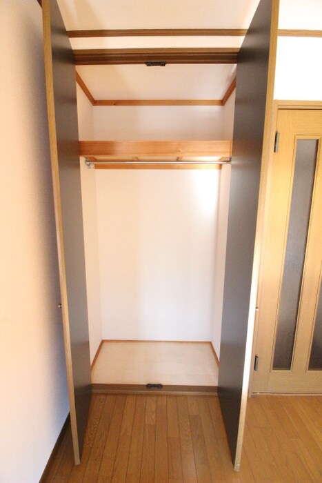 物件内観写真14　(収納)