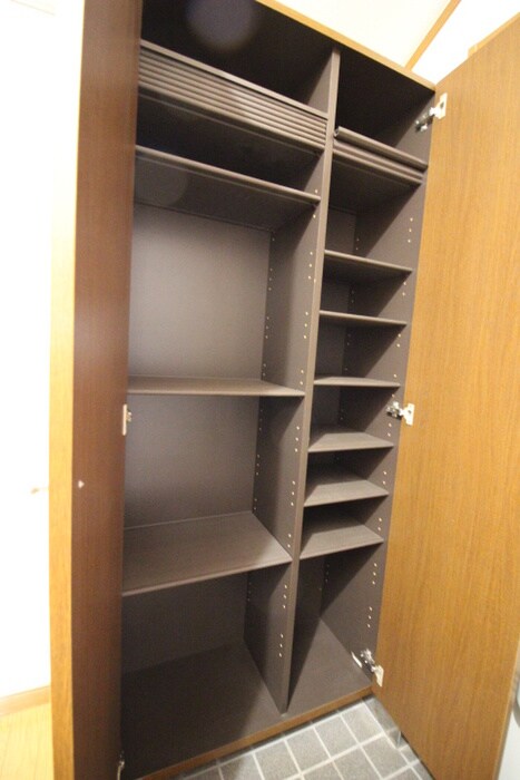 物件内観写真17　(靴箱)