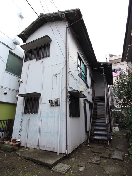 守屋荘外観写真