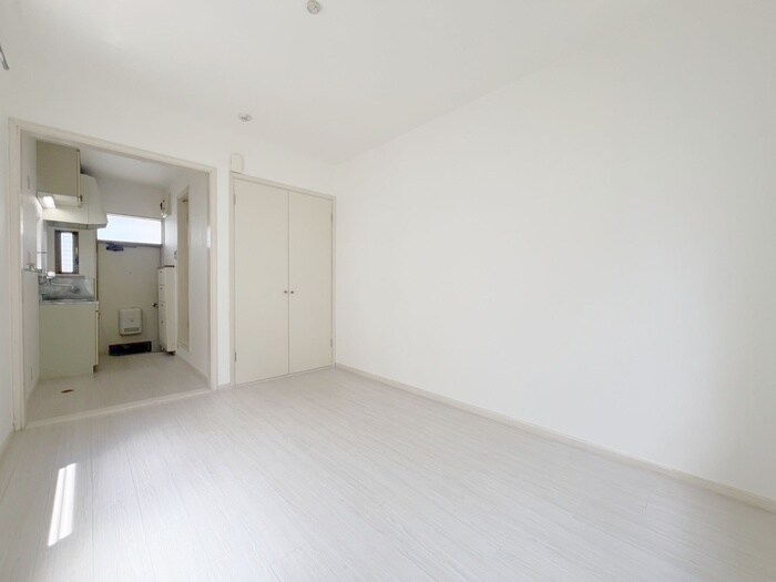 物件内観写真10　(居室)