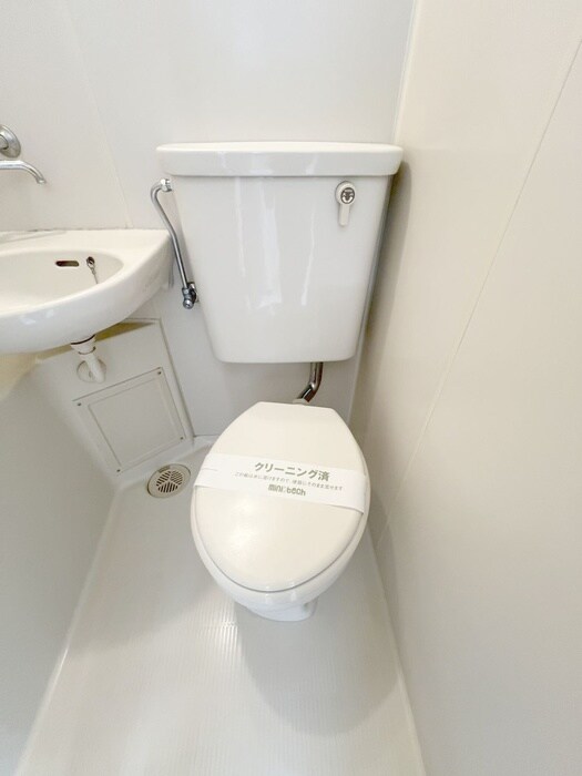 物件内観写真14　(トイレ)