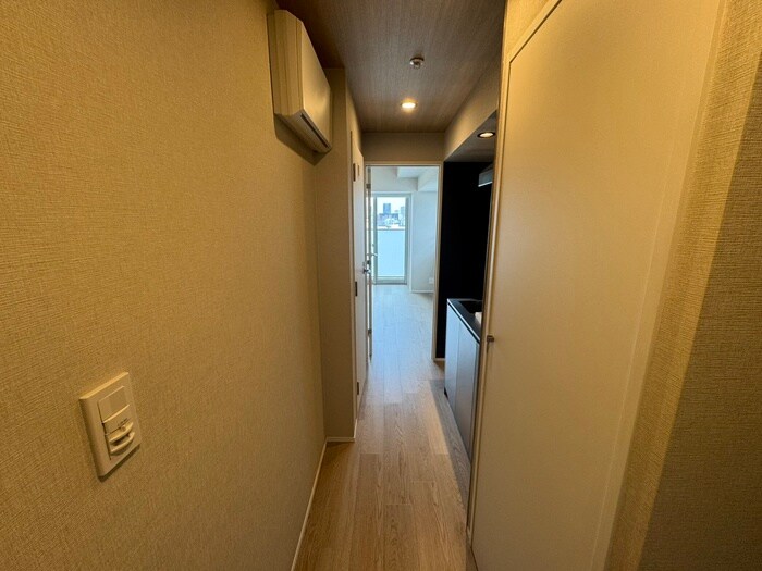 物件内観写真19　(廊下)