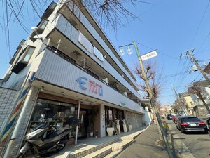 メゾン・ラフォレ外観写真