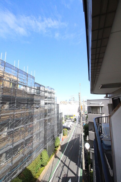 物件内観写真22　(室内からの展望)