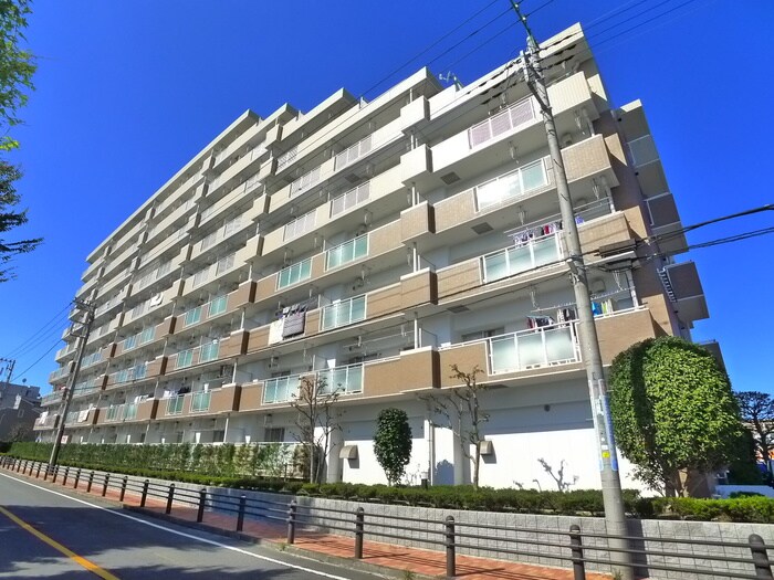 物件外観写真3　(周辺環境)