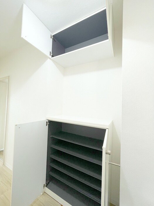 物件内観写真20　(靴箱)