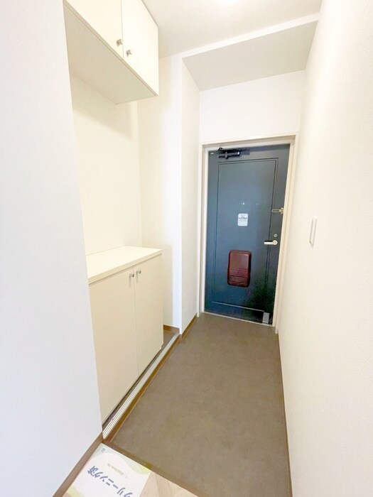 物件内観写真22　(玄関)
