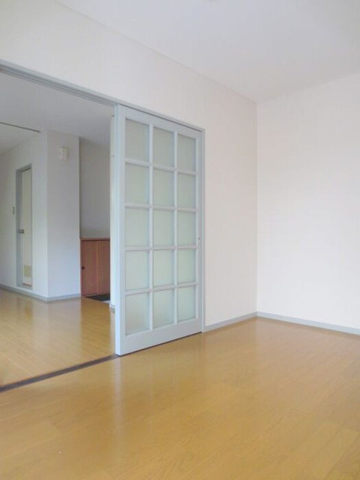 物件内観写真11　(居室)