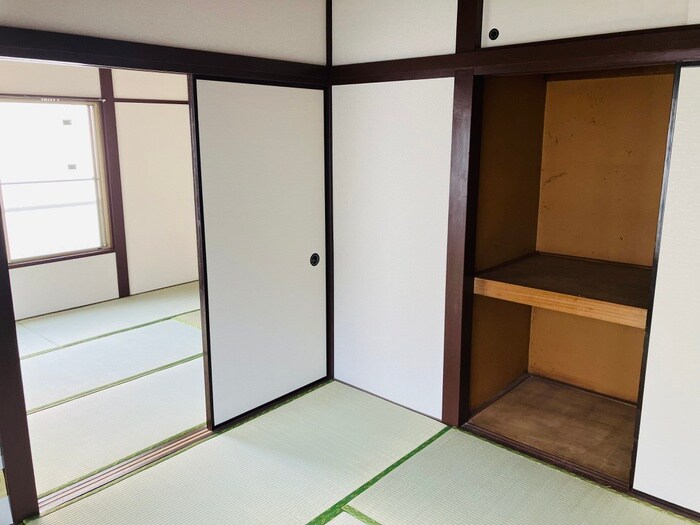 物件内観写真14　(居室)