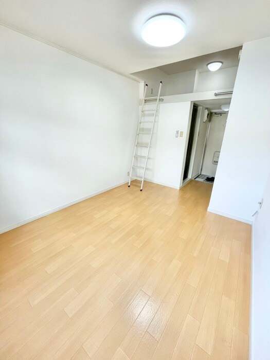 物件内観写真15　(居室)