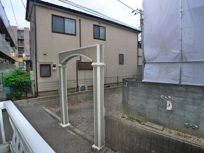 物件内観写真19　(室内からの展望)