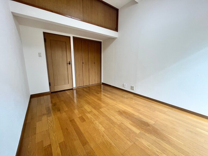 物件内観写真9　(居室)