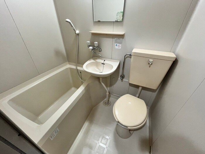 物件内観写真11　(バス／シャワールーム等)