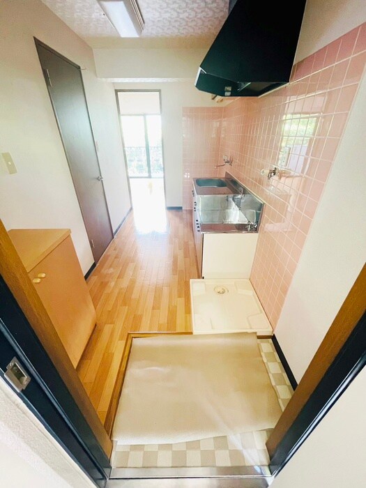 物件内観写真22　(玄関)