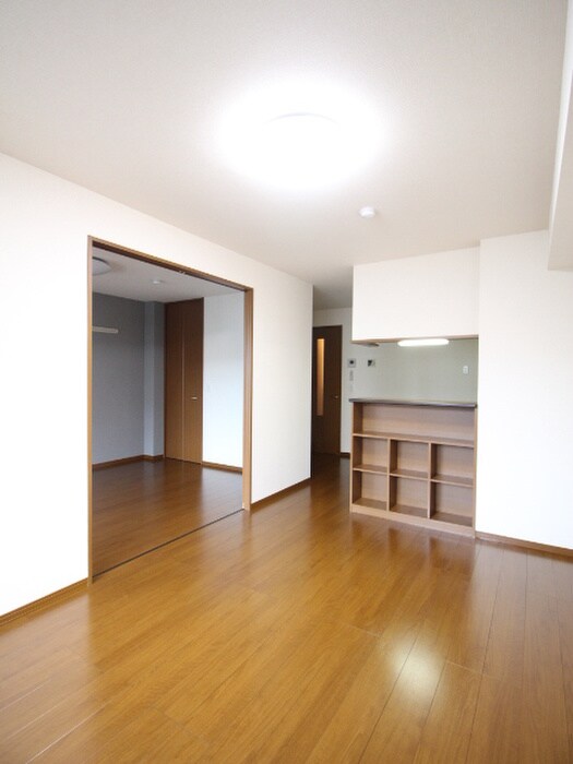 物件内観写真7　(居室)