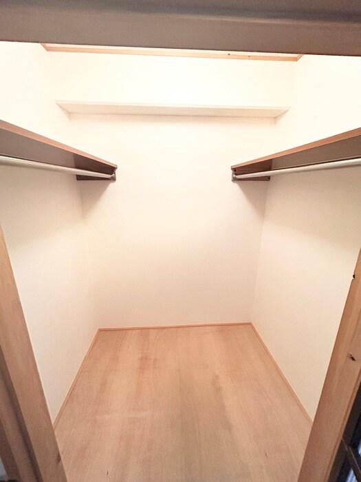 物件内観写真13　(収納)