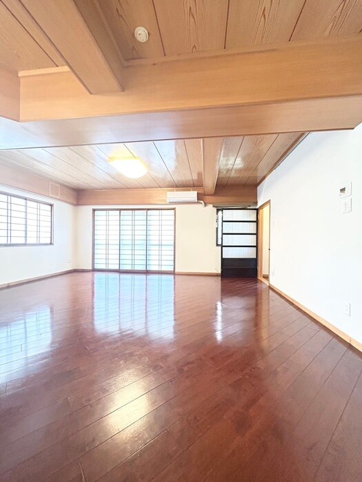 物件内観写真18　(居室)