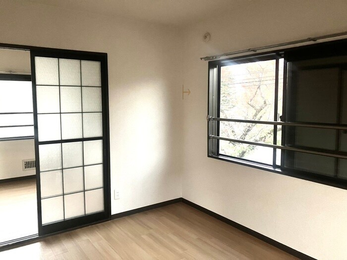 物件内観写真15　(居室)