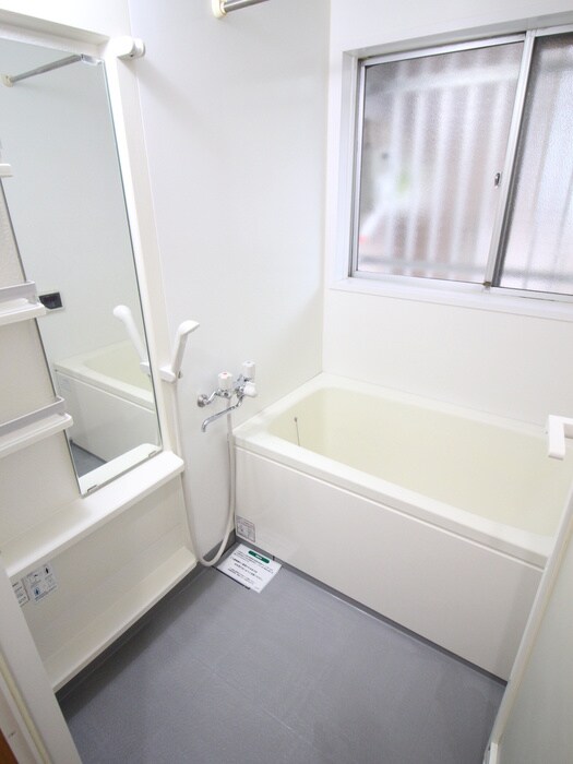 物件内観写真12　(バス／シャワールーム等)