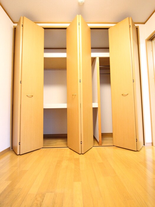 物件内観写真14　(収納)