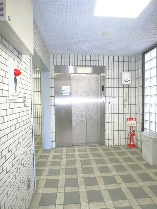 物件外観写真4　(建物設備)