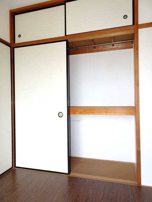 物件内観写真14　(収納)