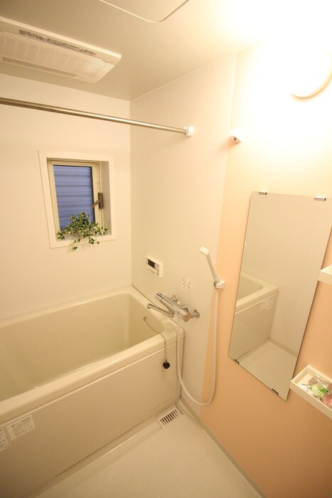 物件内観写真12　(バス／シャワールーム等)