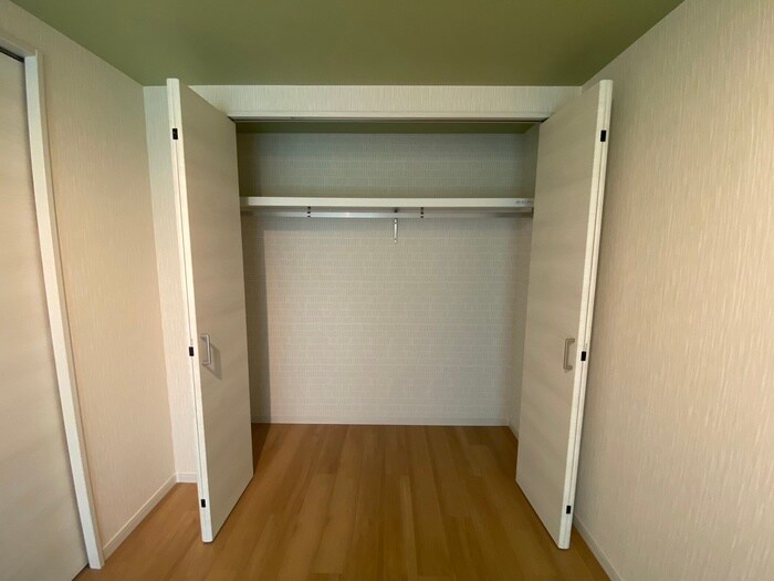 物件内観写真11　(収納)