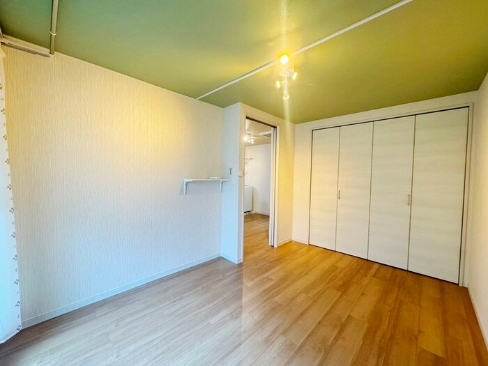 物件内観写真13　(居室)