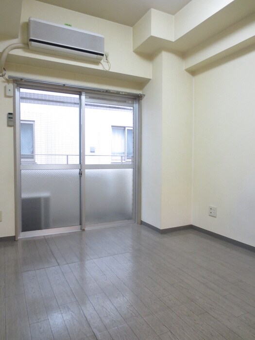 物件内観写真15　(居室)