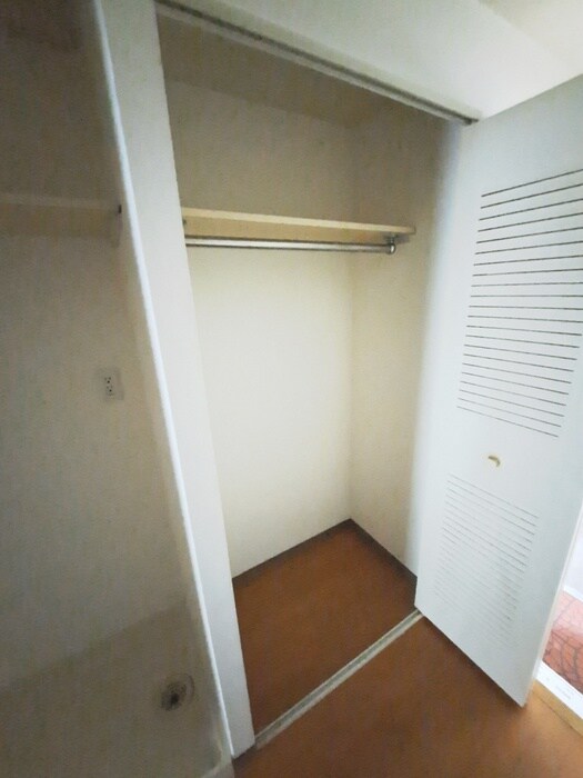 物件内観写真9　(収納)