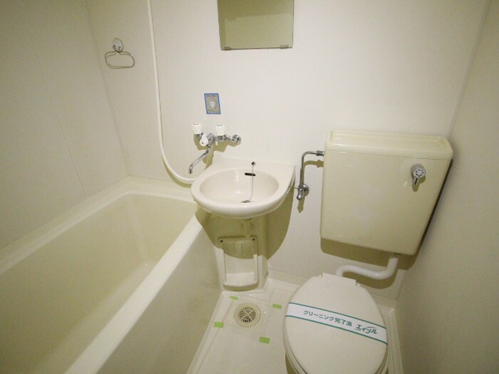 物件内観写真12　(バス／シャワールーム等)