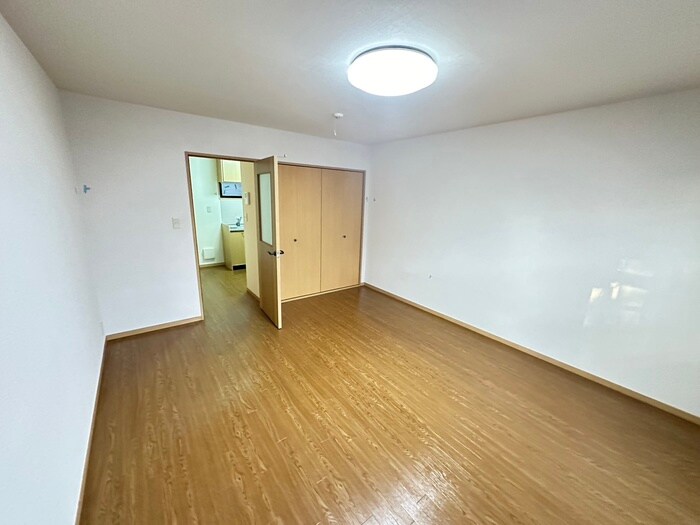 物件内観写真22　(居室)