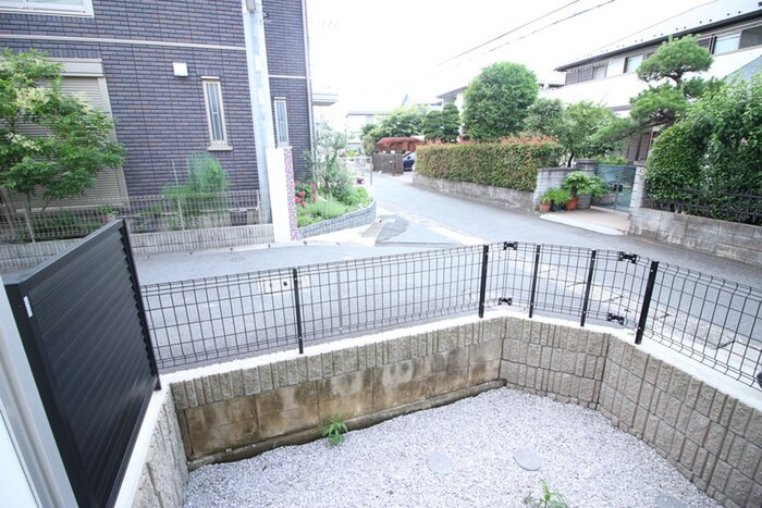 物件内観写真22　(室内からの展望)