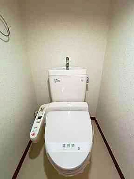 物件内観写真14　(トイレ)