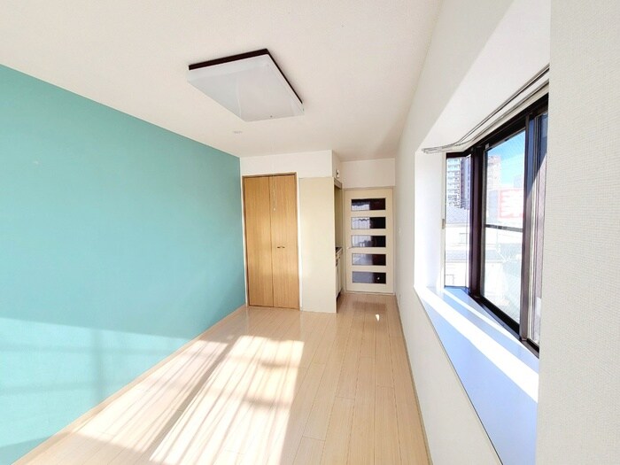 物件内観写真8　(居室)