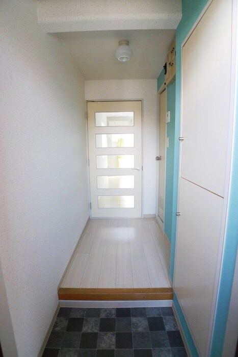 物件内観写真15　(玄関)