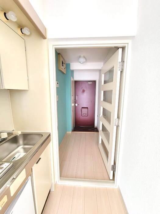 物件内観写真20　(廊下)