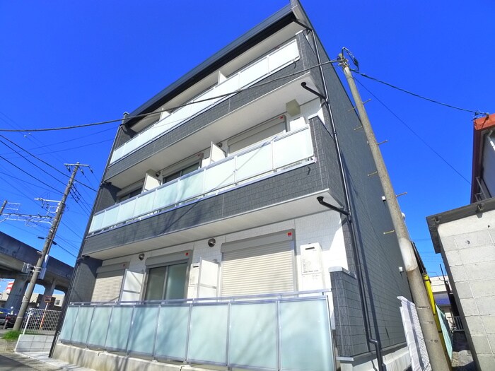 物件外観写真2　(外観写真)