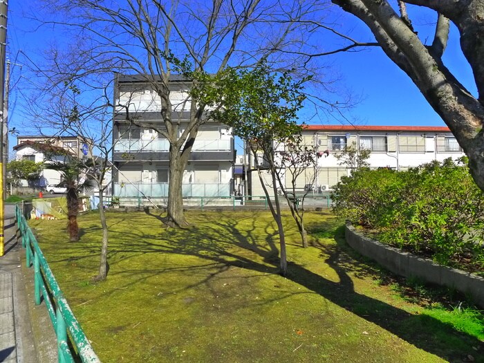 物件外観写真6　(周辺環境)