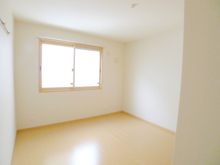 物件内観写真11　(居室)