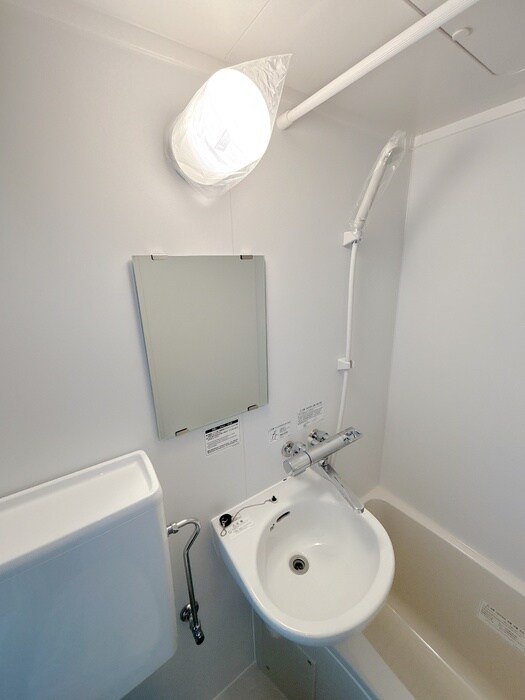 物件内観写真12　(洗面)