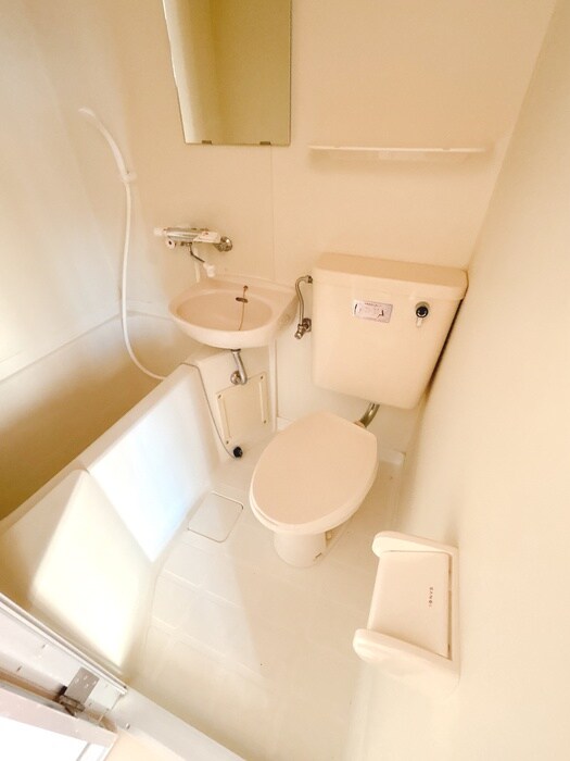 物件内観写真12　(トイレ)