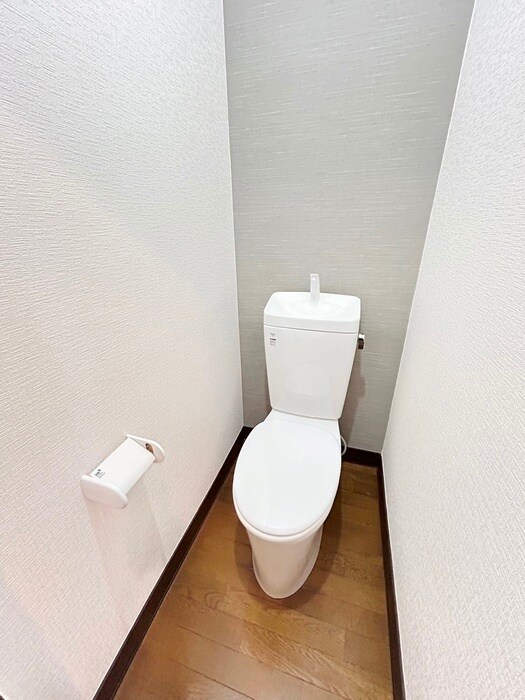 物件内観写真13　(トイレ)